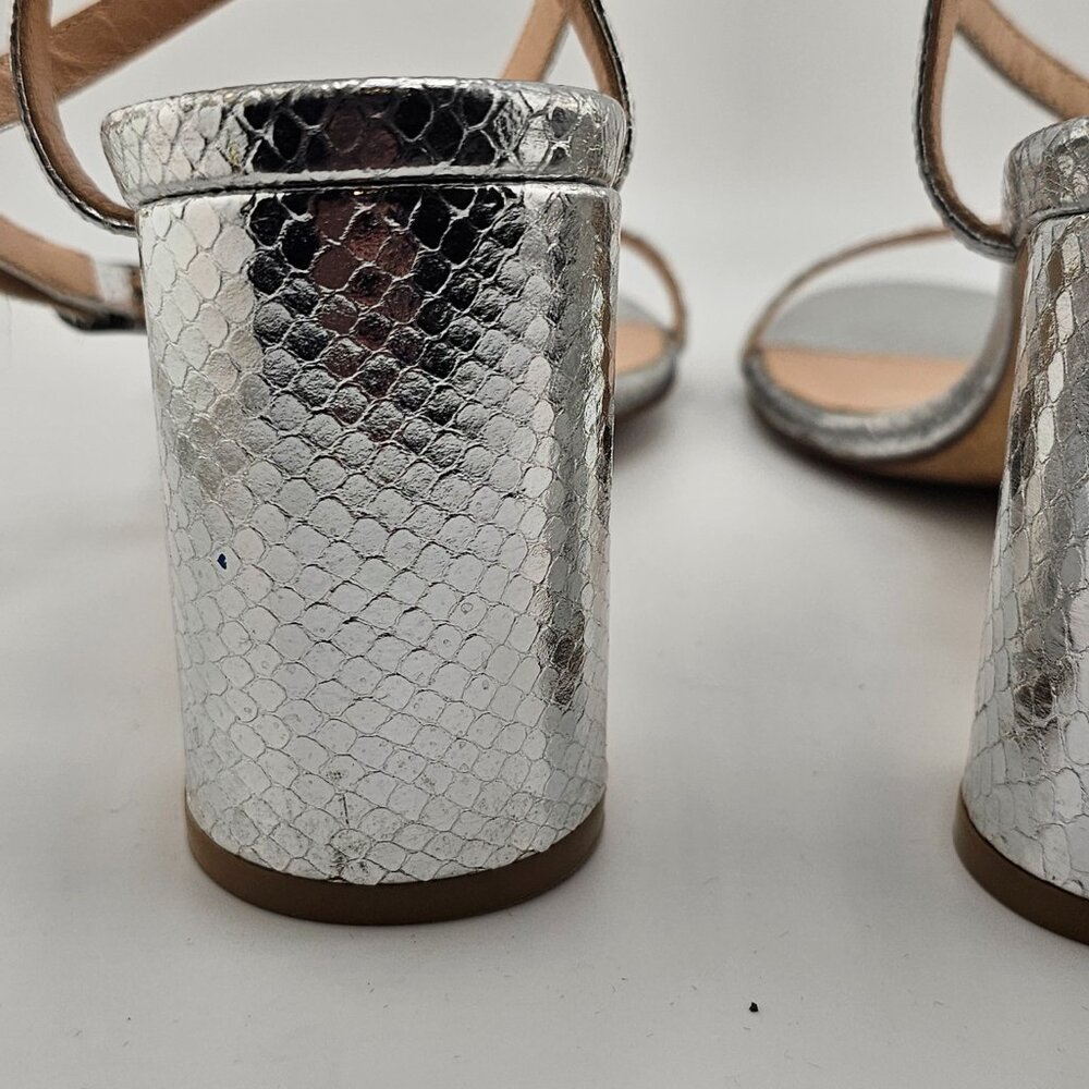 Stuart Weitzman Metallic Snakeskin Block Heel Sandal Size 9.5 Silver Ankle Wrap - Picture 9 of 11